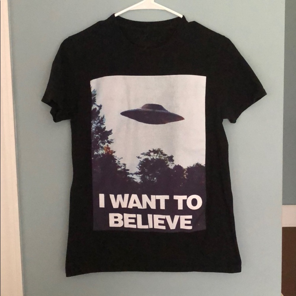 X-Files I want to believe black shirt - small